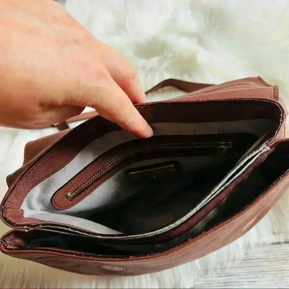 Helen Kaminski Leather Crossbody Bag